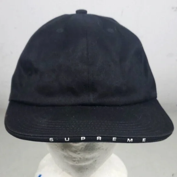 Supreme | Accessories | Supreme Authentic Black Hat Cap  display picture 1